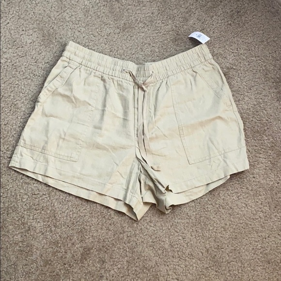 linen shorts - Picture 1 of 4